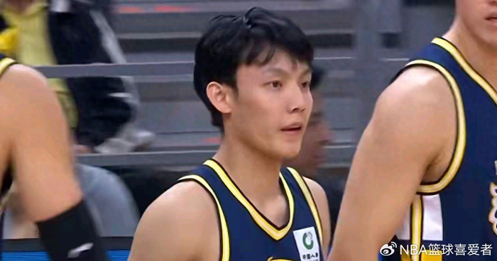 沙巴体育亚洲版-宏远憋大招！第二阶段阵容升级，杜锋的“王牌”不止一张？|广东|广东宏远|锋线|广东队|广东男篮_新浪体育_新浪新闻